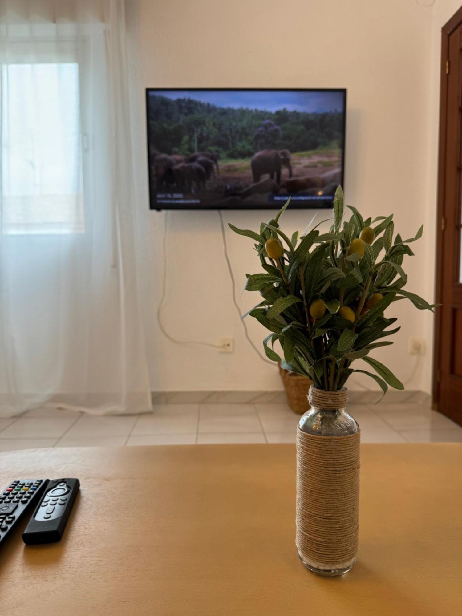 Entoelcentro Apartment Baeza Bagian luar foto